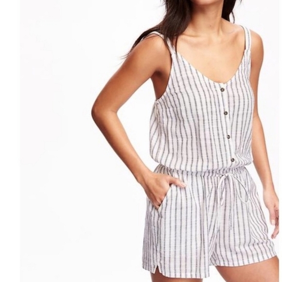 FINAL SALE!🆕🌿OLD NAVY STRIPED ROMPER🌿 - Picture 2 of 10